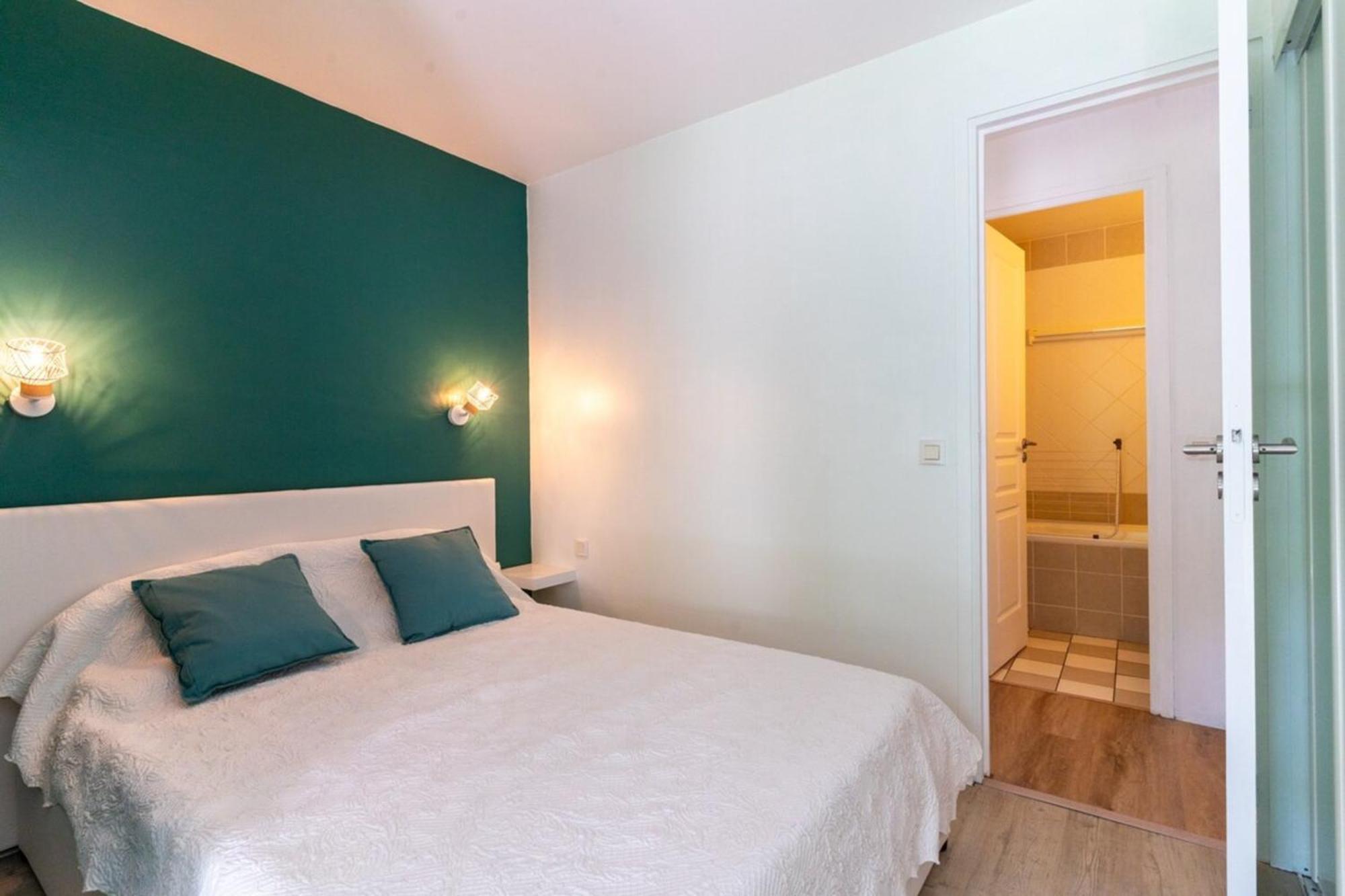 Beautiful Flat With Swimming Pool Tennis Court And Private Car Parking 09 Le Touquet Exterior foto